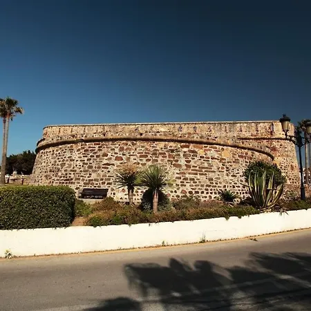 Detached 4 Bed Duquesa With Private Infinity Pool Close To Port And *